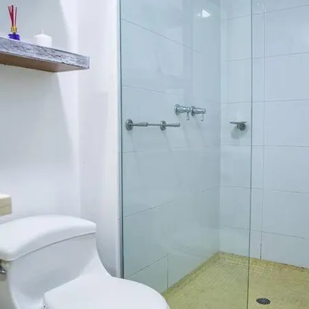 2bdr Apt Exclusive Poseidon Host: Id+10