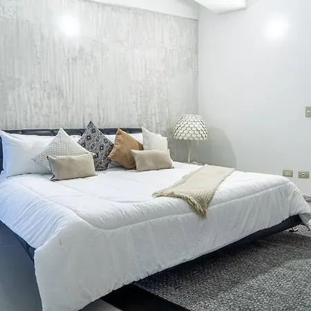 2bdr Apt Exclusive Poseidon Host: Id+10